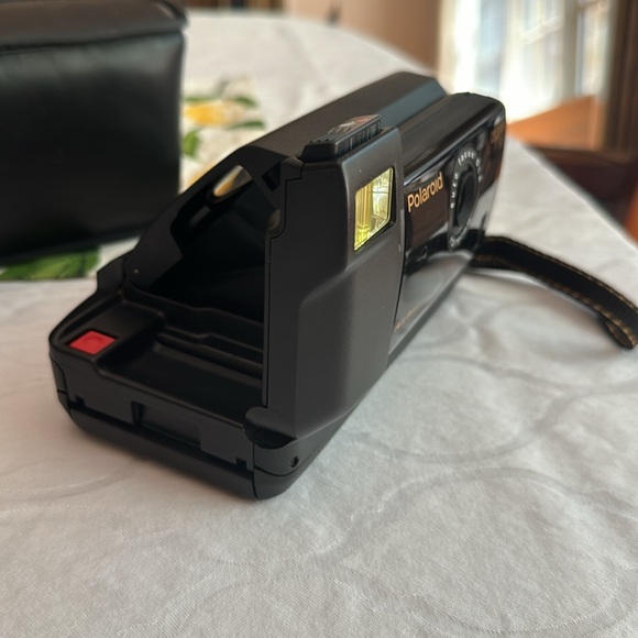 Polaroid Captiva SLR - Picture 2 of 6